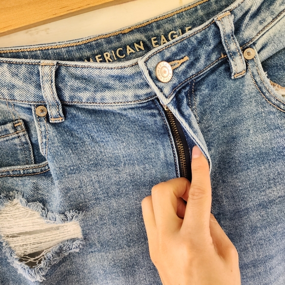 American Eagle Mom Straight Jeans Size 14 - Picture 10 of 12